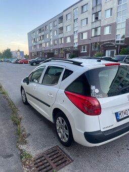 Peugeot 207 SW - 4