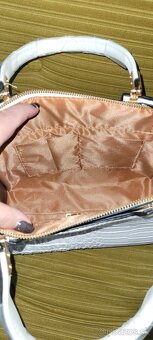 Biela elegantná kabelka - 4