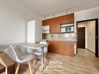 Na prenájom zariadená garsónka po kompletnej rekonštrukcii - 4