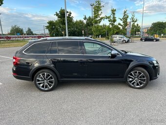 Škoda Octavia Combi Scout - 4