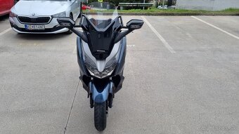Honda Forza 300 - 4