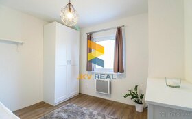 JKV REAL | Ponúkame na predaj LUXUSNÝ 6 izbový rodinný dom v - 4