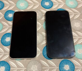 Apple iPhone 13 - 4