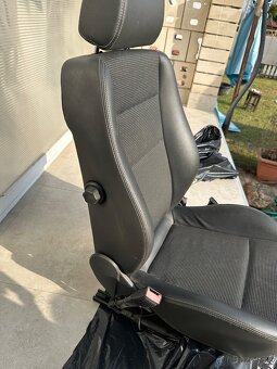 Predám sedadlá na Opel zafira - 4