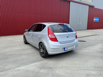 Hyundai i30, 1.6 CRDi, 85kw - 4