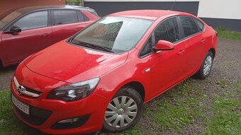 Opel astra - 4