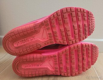 Nike Air Max - 4