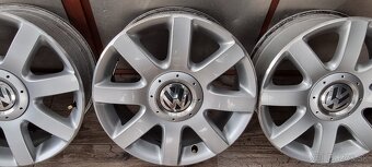 Predam orginal VW elektrony 5x112 r16 et50 J6,5 - 4