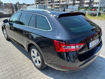 Škoda Superb Combi 2.0 TDI SCR Style DSG - 4