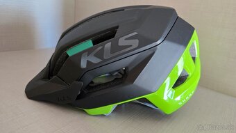 Predám cyklistickú prilbu - 4