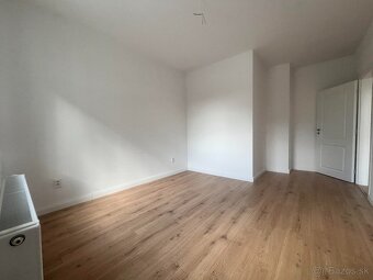 NOVÝ, mimoriadne priestranný 2-izbový byt - 4