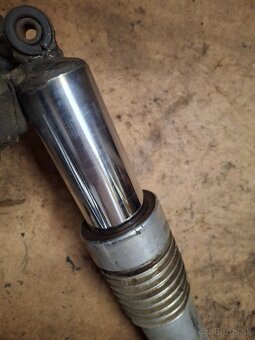 Zadné tlmiče krňávky čz motokros - 4