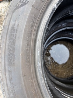 225/60R18 Bridgestone letne - 4