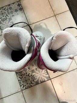 Dievcenske lyziarky - 4