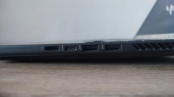 Asus ROG Zephyrus G14 2022 (GA402RJ) - 4