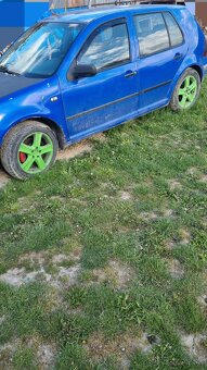Golf 4 - 4