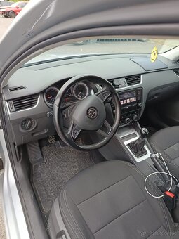 Predám Škoda Octavia III combi facelift - 4