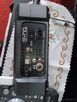 Predám prehrávače SYNQ DMC.1000 - 4