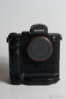 Sony A7II / Sony grip VG-C2EM - 4