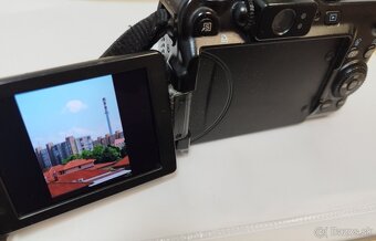 Canon PowerShot G11 - 4