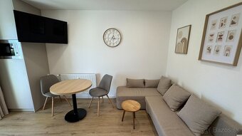 Kompletne zrekonštruovaný, útulný 2 iz. byt - NA PRENÁJOM - 4