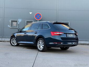 Škoda Superb Combi 110kW. (150k). LED.,NaVi. Virtual 2022 - 4