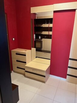 Prenájom - 3 izbový zariadený byt Laca Novom. KE-staré mesto - 4