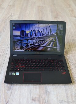 Herný notebook ASUS ROG - 4