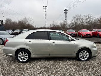 Toyota Avensis 2.0 D-4D Sol Technical - 4