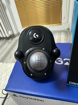 Logitech G29 Volant - 4