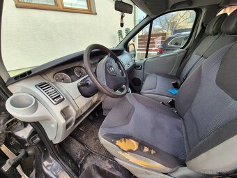 Opel Vivaro - 4