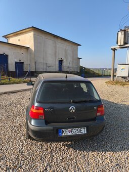 Predám VW Golf IV, 1,6 74 kw benzín - 4
