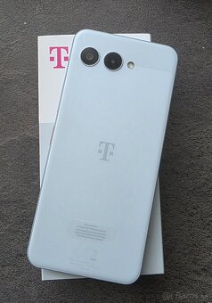 Tphone 3 128GB - 4