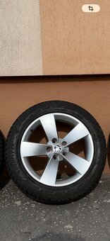 Pneumatiky Goodyear 215/55 R17 - 4