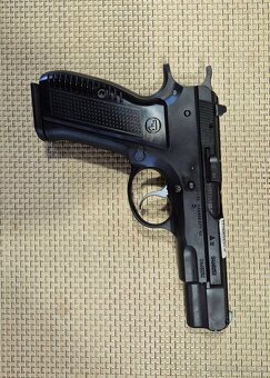 CZ 75 RETRO Limited Edition, kal 9x19 mm Luger, novovýroba - 4