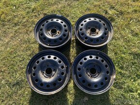 Disky Ford - 15"/4x108/ET 52,5 obuté zimné pneu. - 4