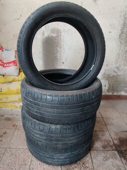 Bridgestone 245/45 R18 - 4