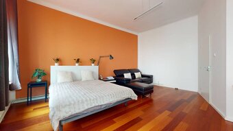 Aj investične na Airbnb, 3-izbový byt na pešej zóne, v srdci - 4