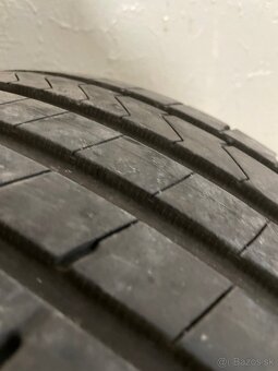 Hankook Ventus Prime4 205/55/R16 - 4