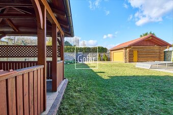 Luxusný 3i RD na parcele 1198m2,bazén,chata,4xparking-DS - 4