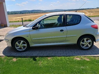 Peugeot 206 1,6 benzín 16V 80kw - 4