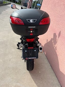 Suzuki DL650 V strom - 4
