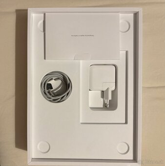 MacBook Air 13 M2 Space grey - 4