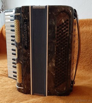akordeón - 4