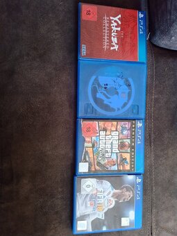 Hry na PS4 - 4