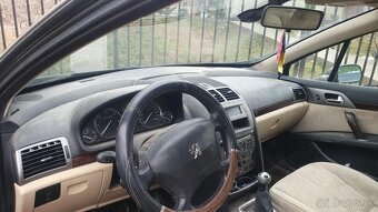 Peugeot 407 - 4