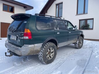 Mitsubishi pajero sport - 4
