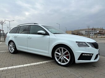 Škoda Octavia Combi 2.0 TDI DSG - 4