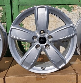 disky mini Countryman F60, r17 , 5x112 - 4