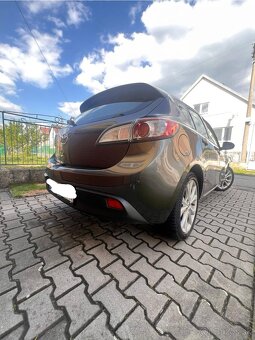 Mazda 3 - 4